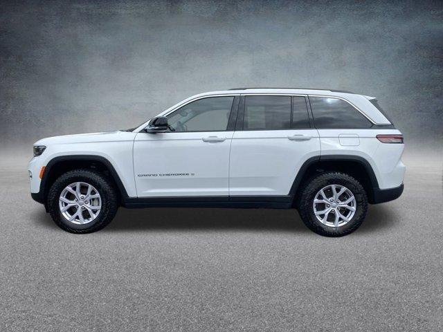 used 2022 Jeep Grand Cherokee car, priced at $35,216