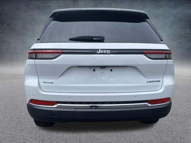 used 2022 Jeep Grand Cherokee car, priced at $35,216