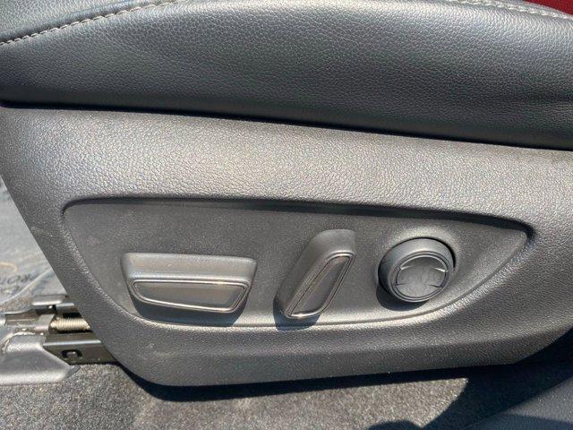 used 2022 Toyota Highlander car, priced at $36,541