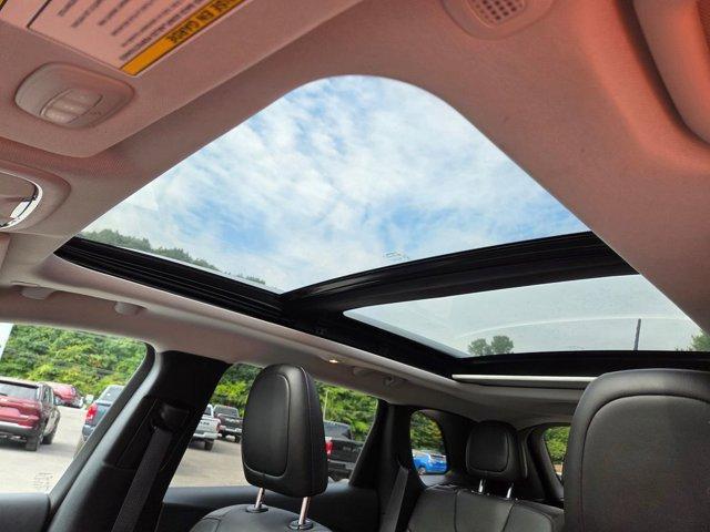used 2021 Jeep Cherokee car, priced at $24,876