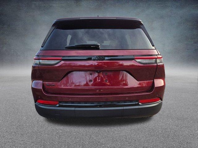 used 2023 Jeep Grand Cherokee car, priced at $33,634