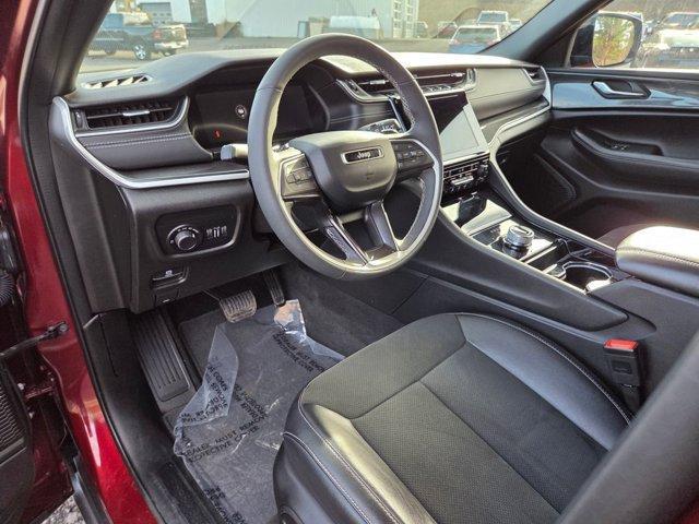 used 2023 Jeep Grand Cherokee car, priced at $33,634