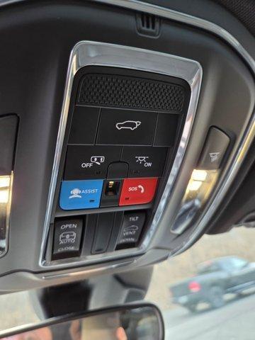 used 2023 Jeep Grand Cherokee car, priced at $33,634