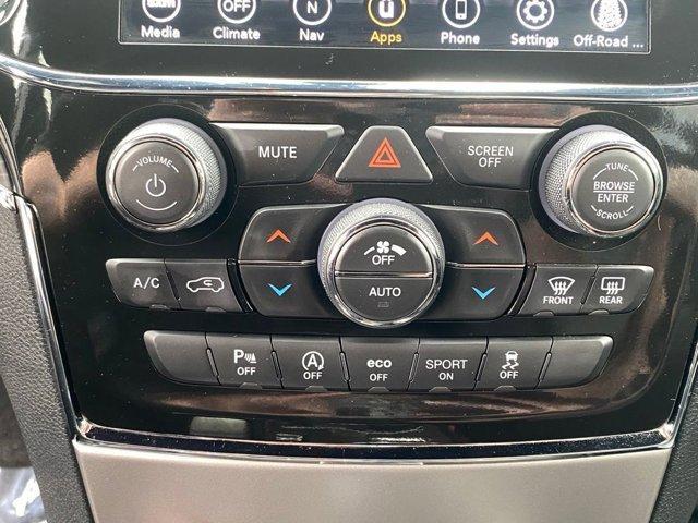 used 2022 Jeep Grand Cherokee WK car, priced at $29,345