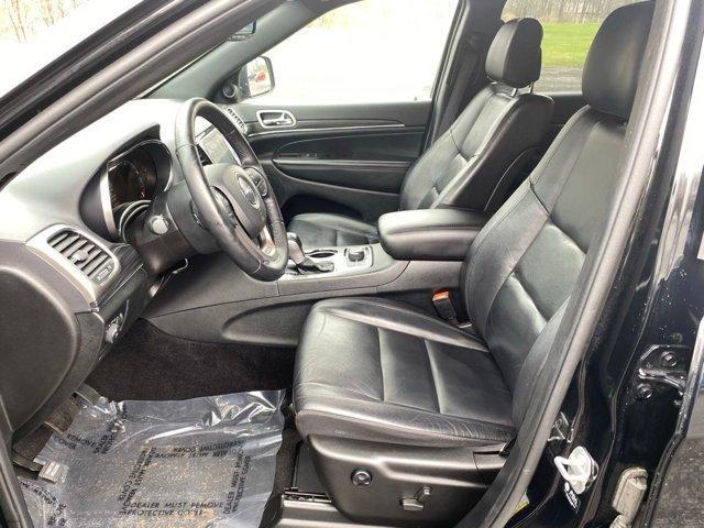 used 2022 Jeep Grand Cherokee WK car, priced at $29,345