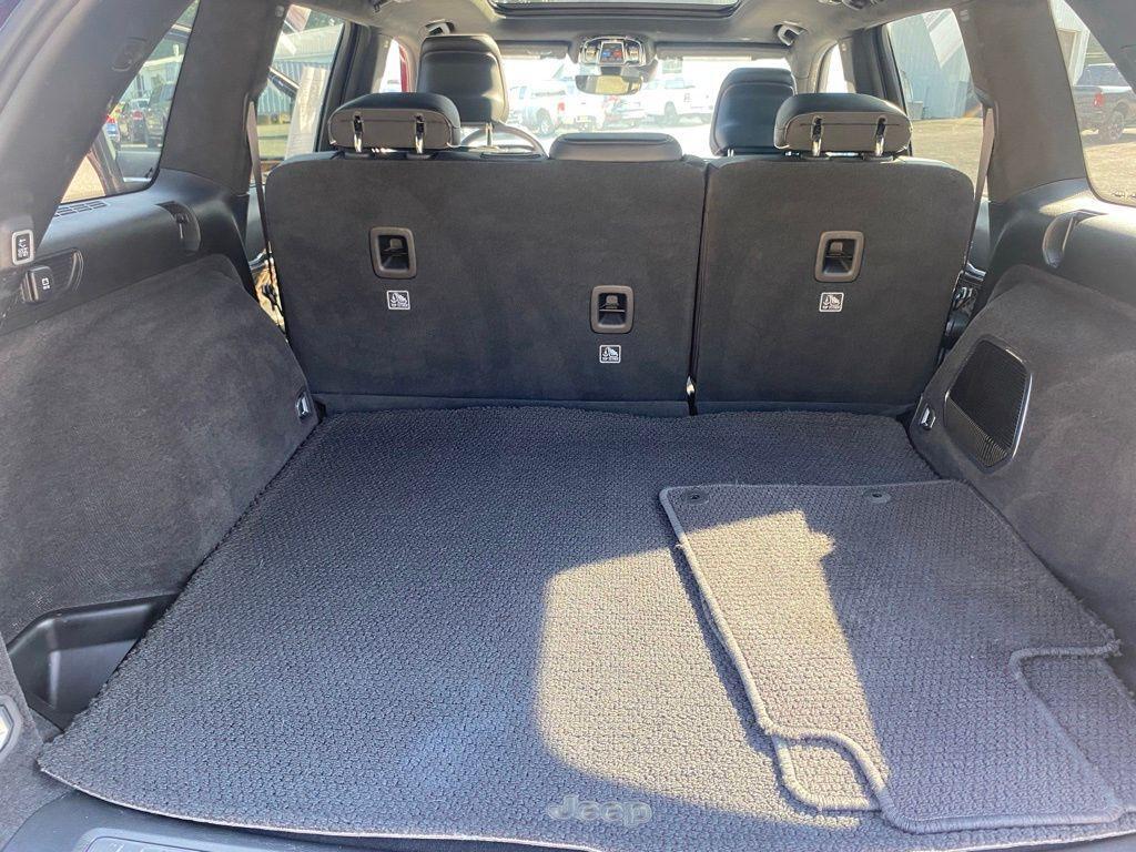 used 2024 Jeep Grand Cherokee car, priced at $47,998