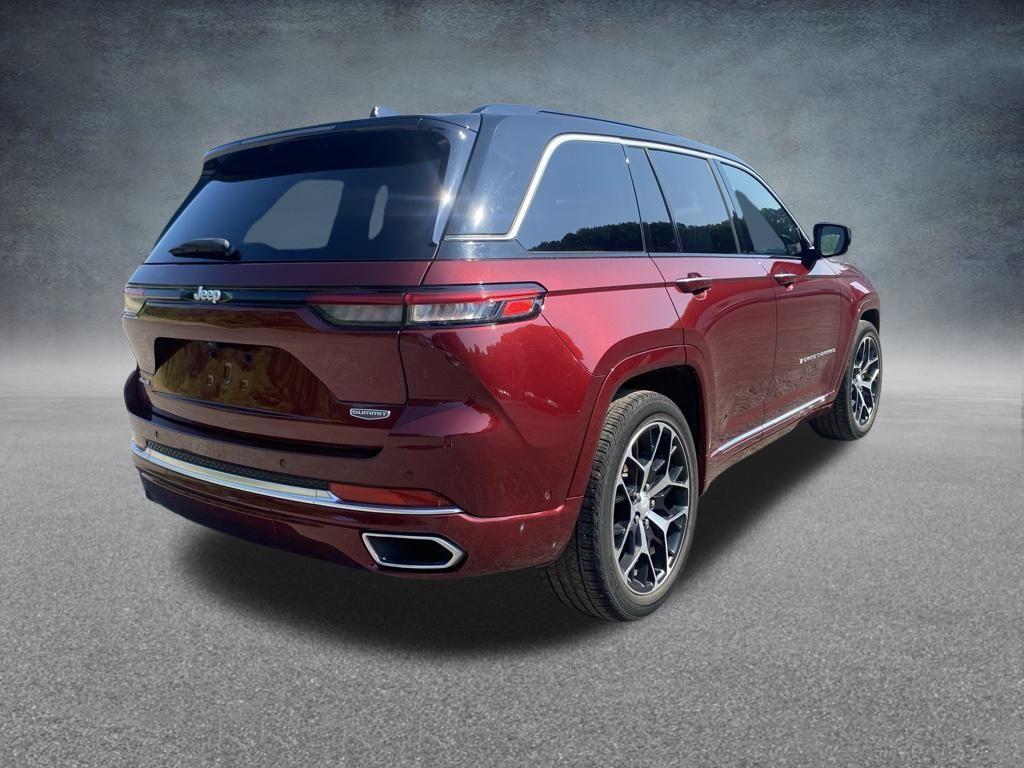 used 2024 Jeep Grand Cherokee car, priced at $47,998