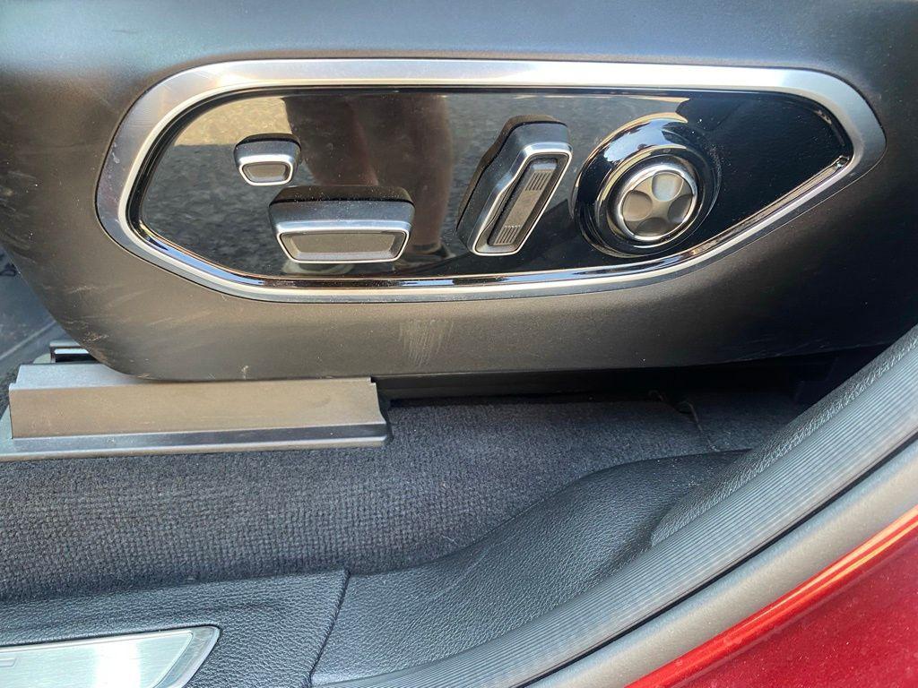 used 2024 Jeep Grand Cherokee car, priced at $47,998