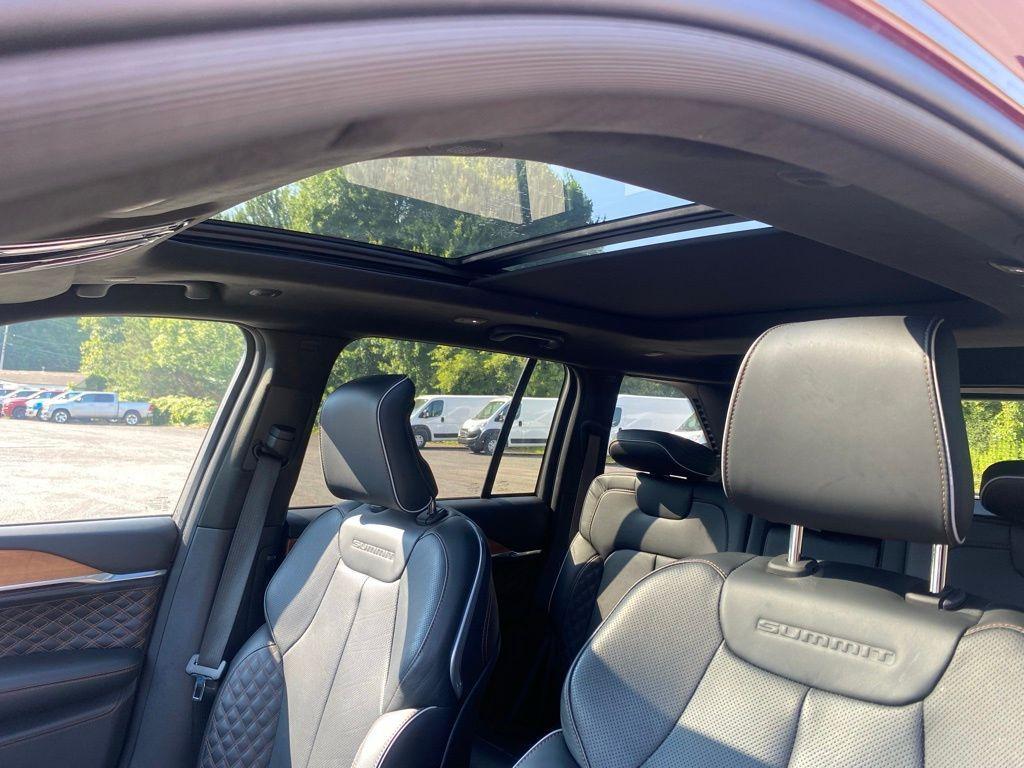 used 2024 Jeep Grand Cherokee car, priced at $47,998