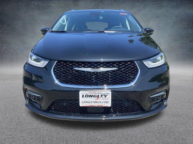 used 2022 Chrysler Pacifica car, priced at $30,964