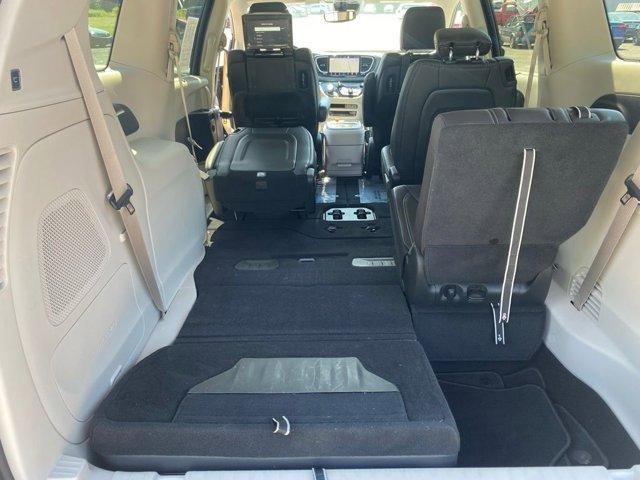 used 2022 Chrysler Pacifica car, priced at $30,964