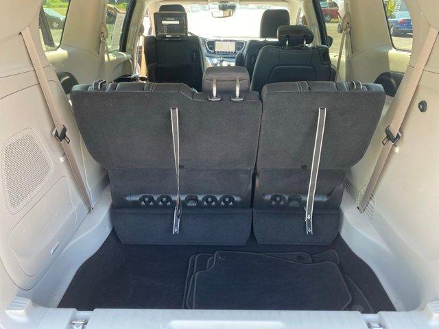used 2022 Chrysler Pacifica car, priced at $30,964