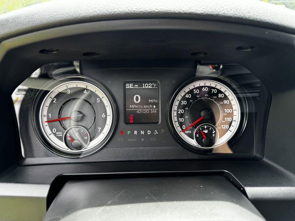 used 2022 Ram 1500 Classic car, priced at $33,819