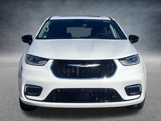 used 2024 Chrysler Pacifica car, priced at $44,998