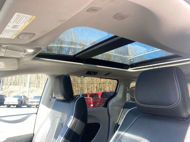 used 2024 Chrysler Pacifica car, priced at $44,998