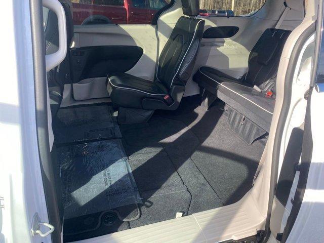 used 2024 Chrysler Pacifica car, priced at $43,272