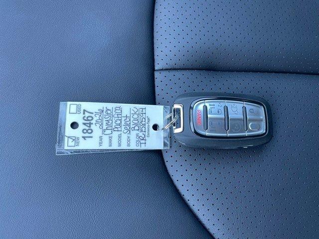 new 2026 Chrysler Pacifica car