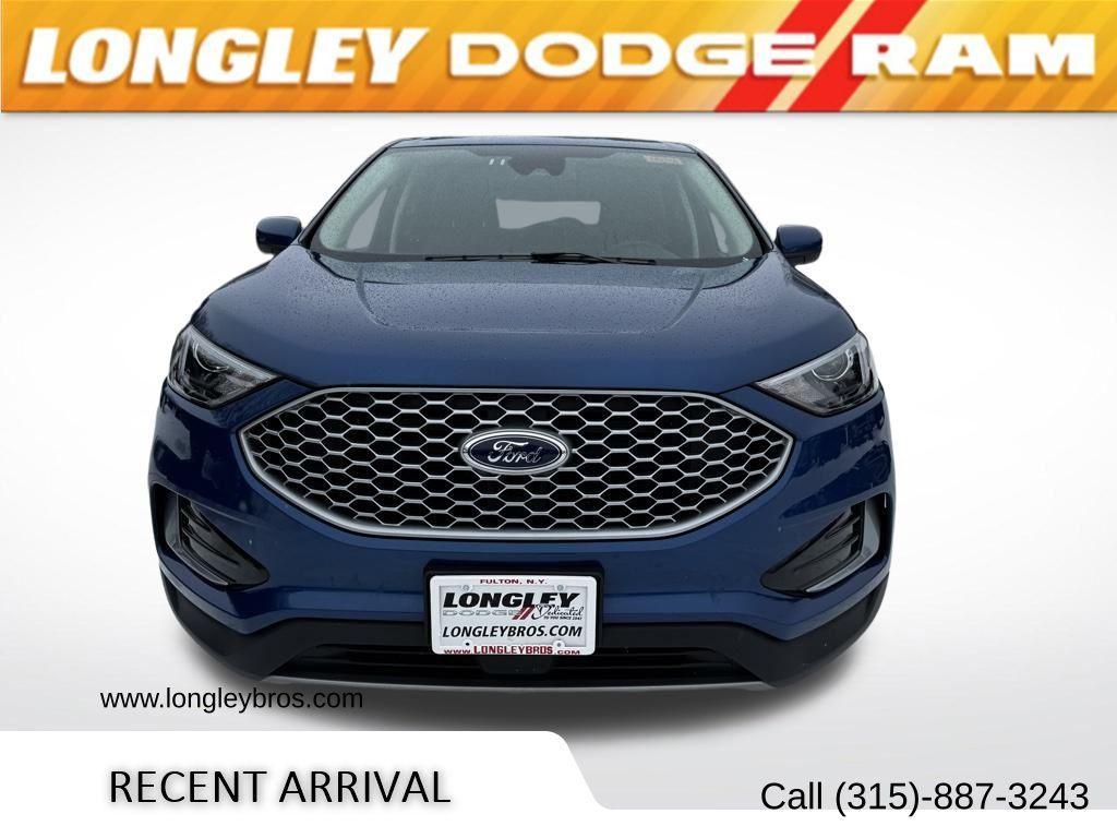 used 2024 Ford Edge car, priced at $29,998