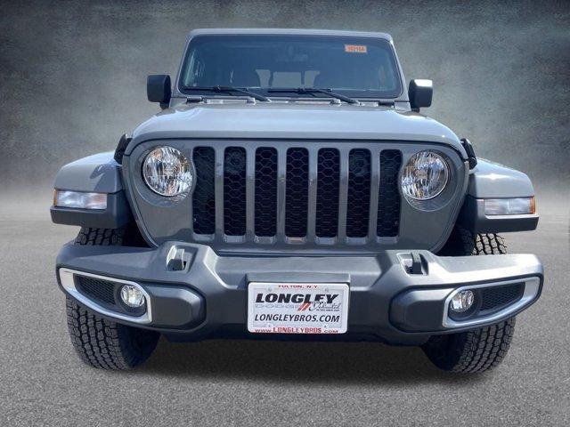 used 2021 Jeep Gladiator car, priced at $33,736