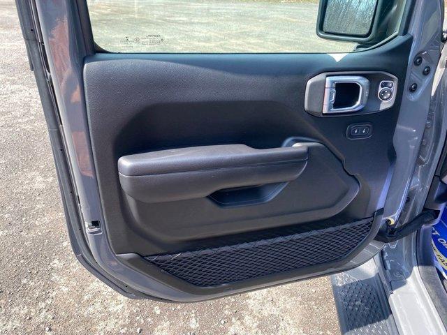 used 2021 Jeep Gladiator car, priced at $33,736