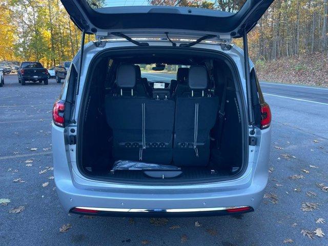 new 2026 Chrysler Pacifica car, priced at $53,405