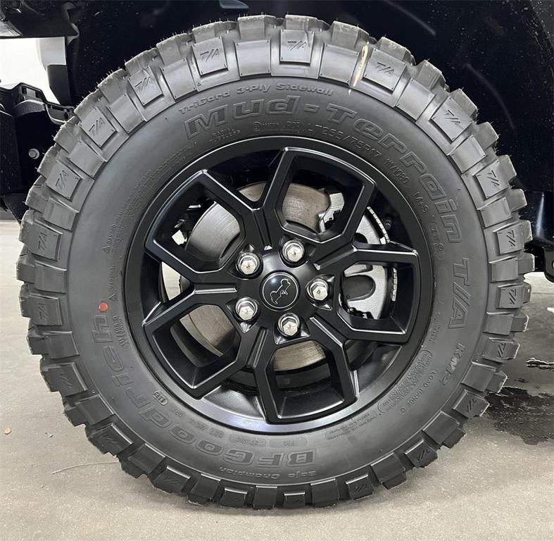 new 2025 Jeep Gladiator car, priced at $46,043