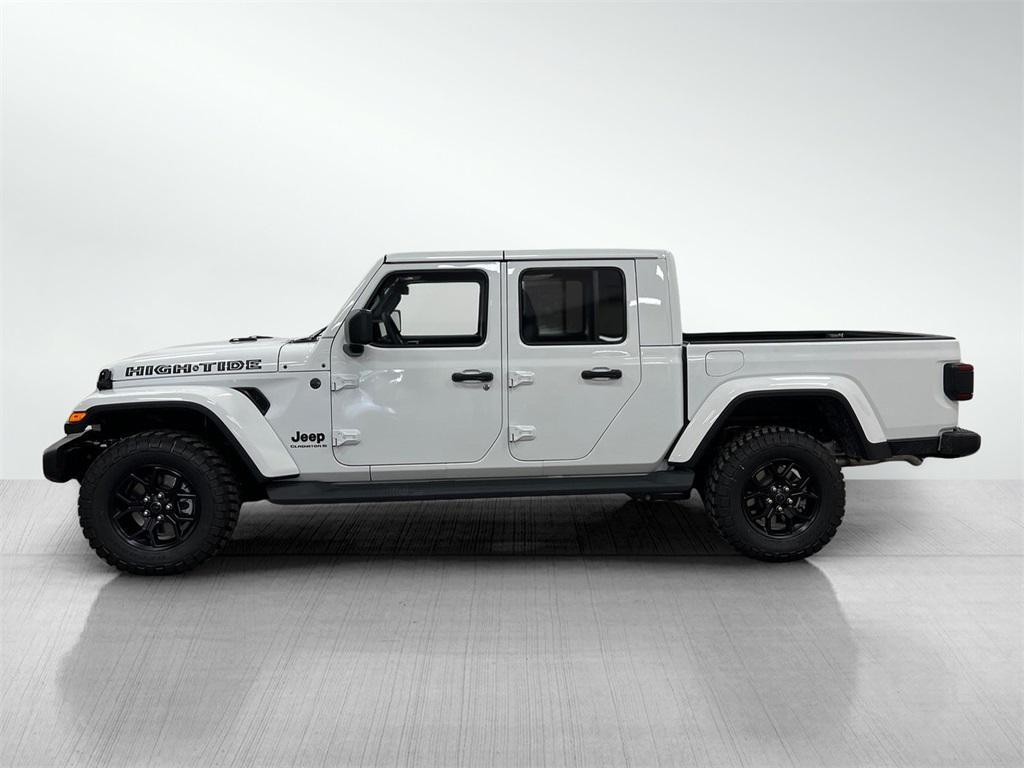 new 2025 Jeep Gladiator car, priced at $46,043