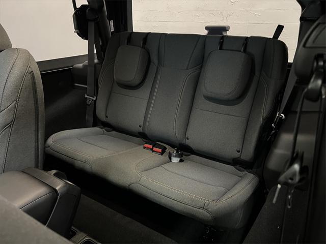 new 2025 Jeep Wrangler car, priced at $34,085