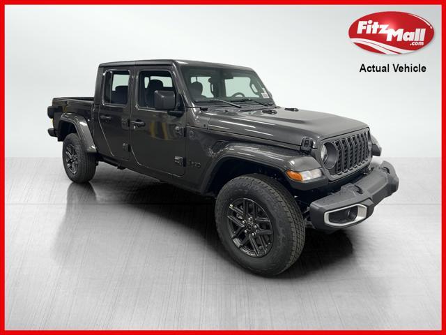 new 2024 Jeep Gladiator car, priced at $50,752