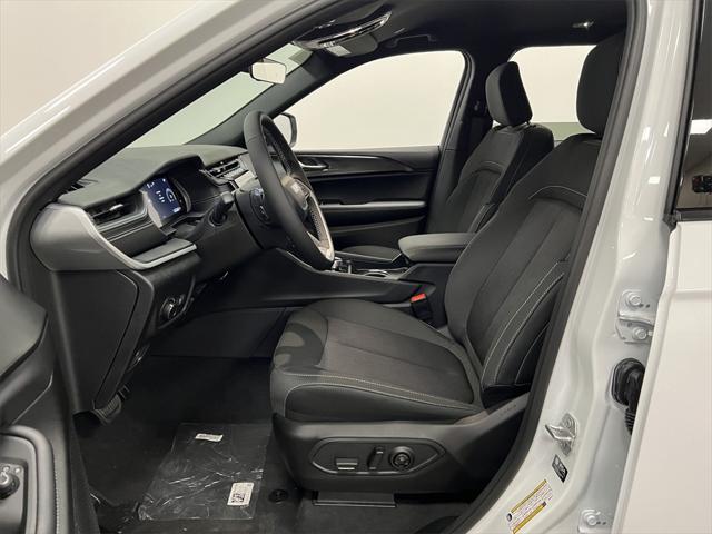 new 2025 Jeep Grand Cherokee L car, priced at $35,491