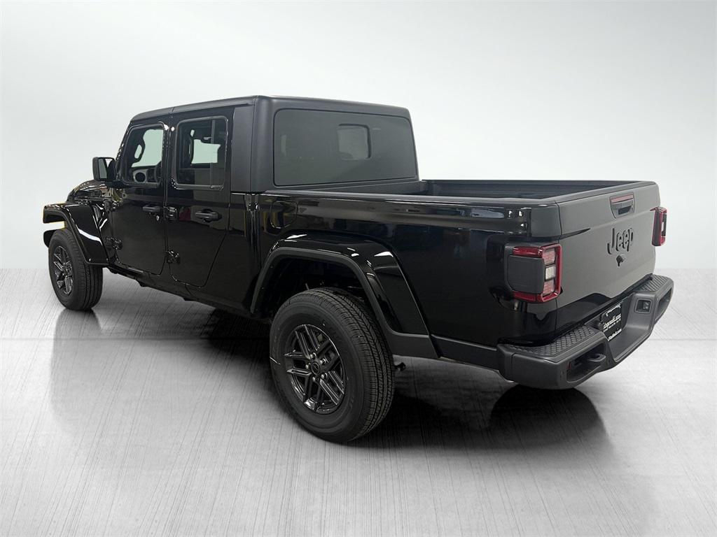 new 2025 Jeep Gladiator car, priced at $44,664