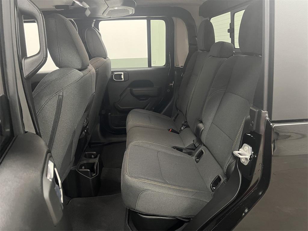 new 2025 Jeep Gladiator car, priced at $44,664