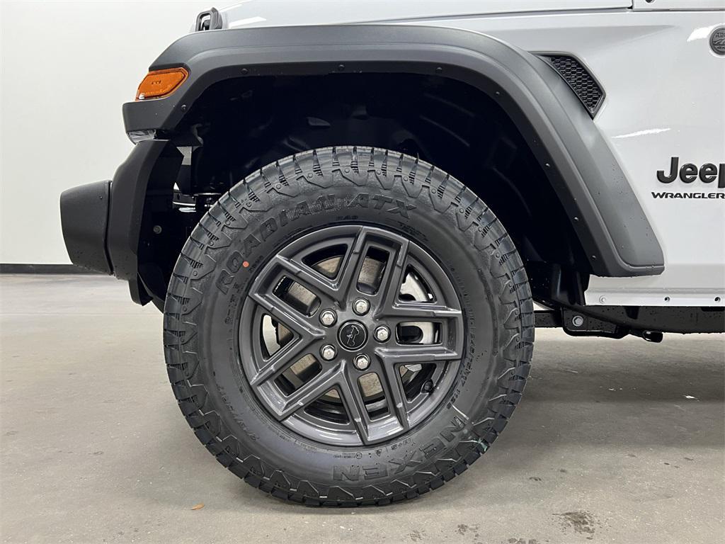 new 2026 Jeep Wrangler car, priced at $45,892