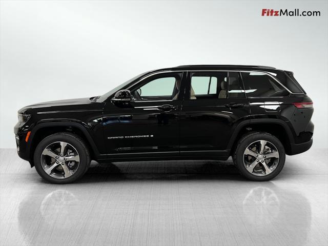 new 2025 Jeep Grand Cherokee car, priced at $42,848