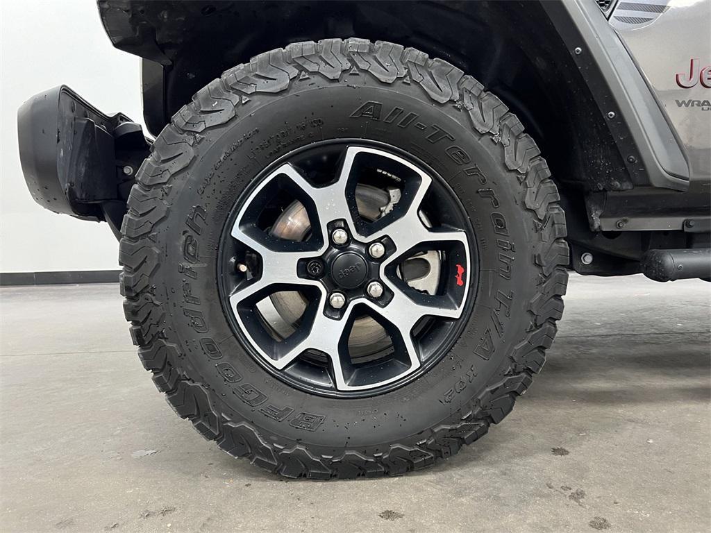 used 2022 Jeep Wrangler Unlimited car, priced at $38,394