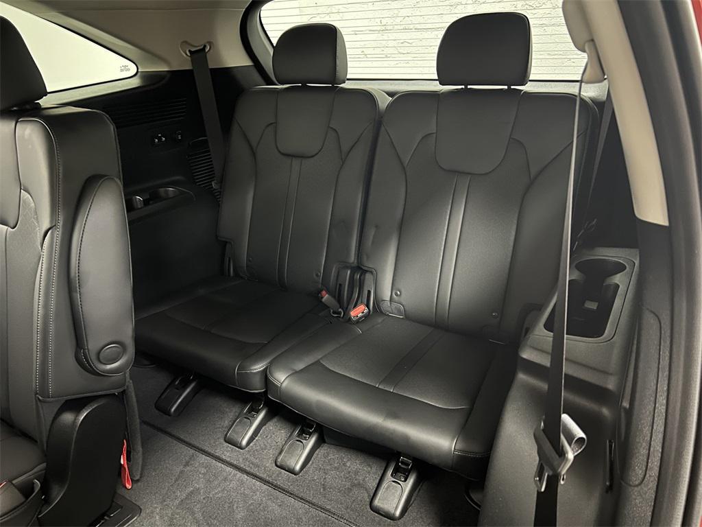 used 2023 Kia Sorento car, priced at $29,194