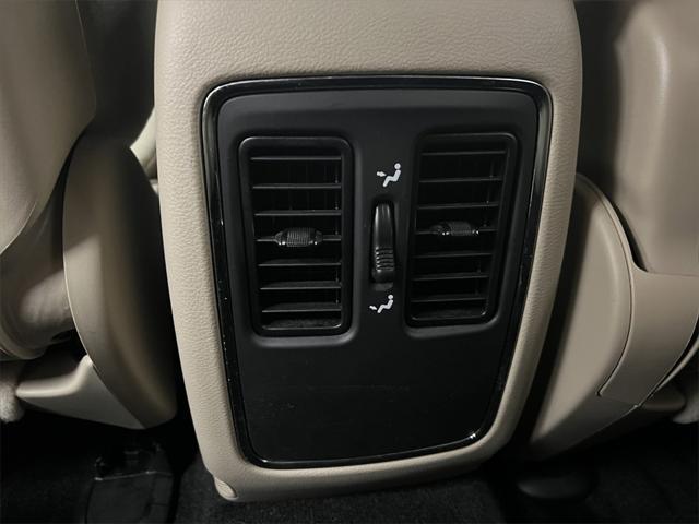 used 2014 Jeep Grand Cherokee car, priced at $12,694