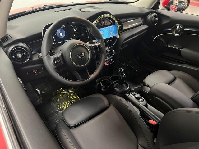 used 2024 MINI Hardtop car, priced at $26,394
