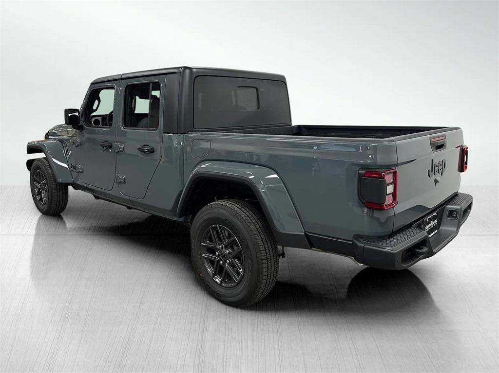 new 2025 Jeep Gladiator car, priced at $44,664