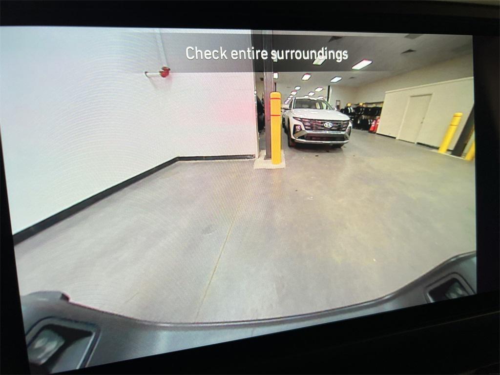 new 2025 Jeep Gladiator car, priced at $44,664