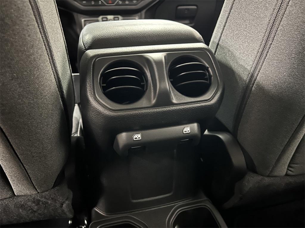 new 2025 Jeep Gladiator car, priced at $44,664