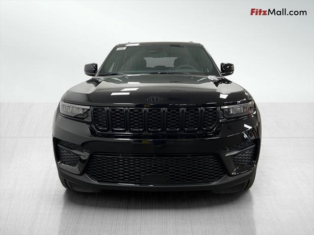 new 2025 Jeep Grand Cherokee car, priced at $40,908