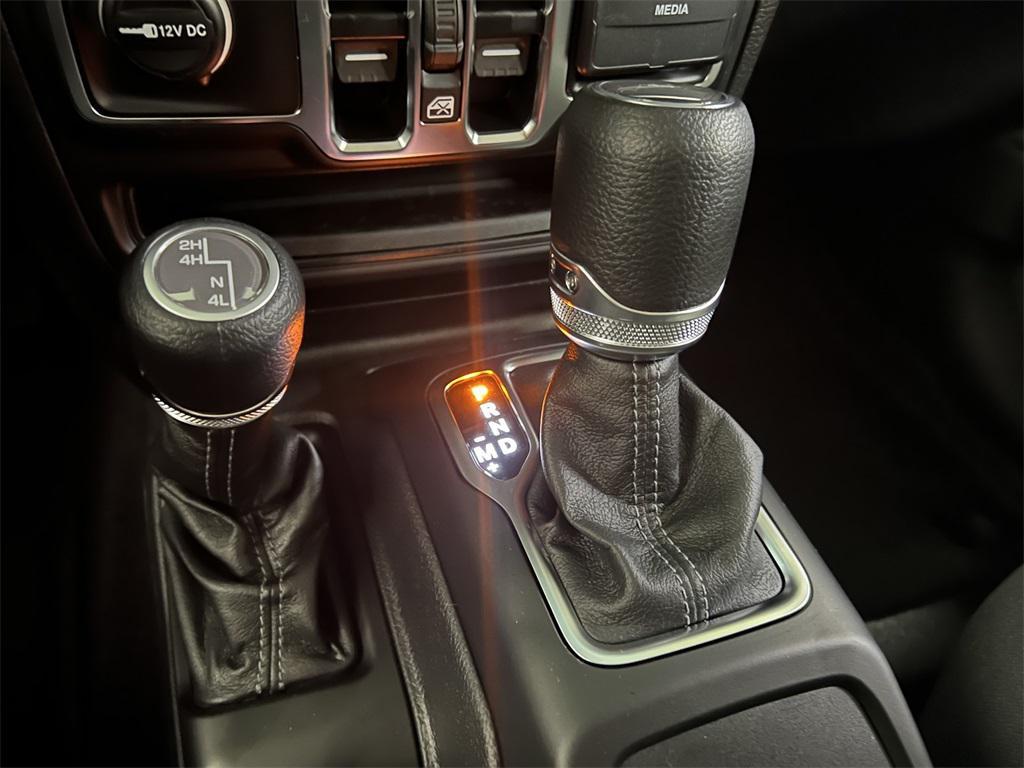 new 2025 Jeep Gladiator car, priced at $42,035