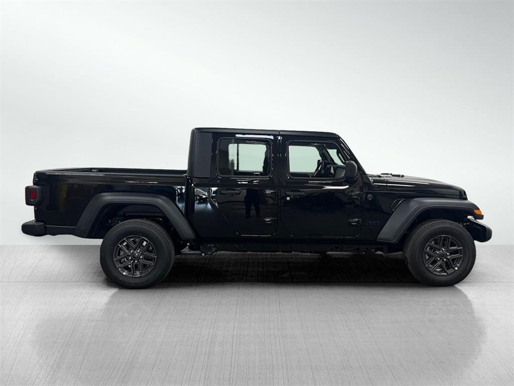 new 2025 Jeep Gladiator car, priced at $42,035