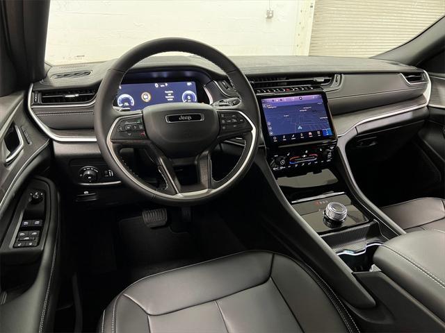 new 2025 Jeep Grand Cherokee car, priced at $41,498