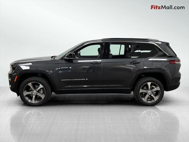 new 2025 Jeep Grand Cherokee car, priced at $41,498
