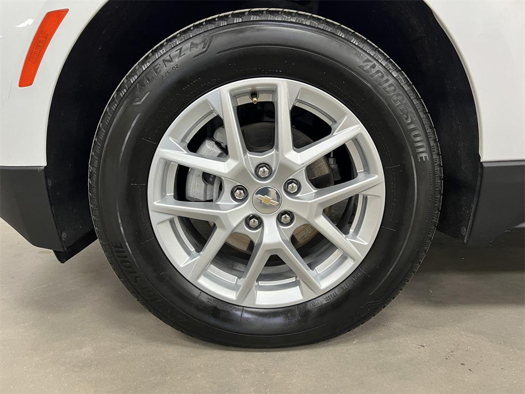 used 2023 Chevrolet Equinox car, priced at $22,994