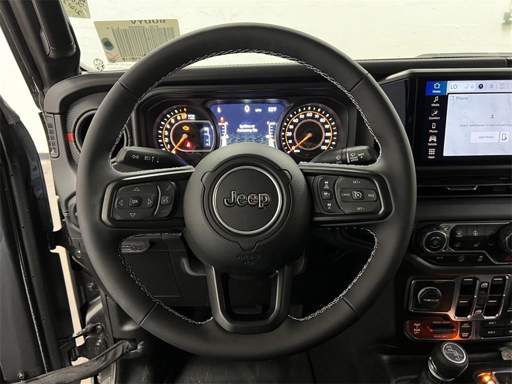 new 2025 Jeep Gladiator car, priced at $48,994