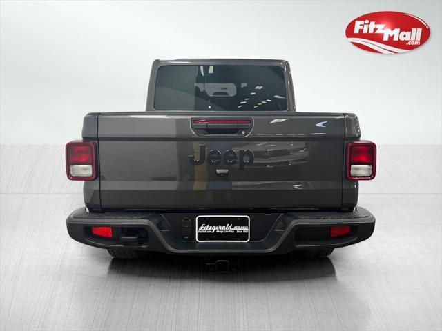 new 2025 Jeep Gladiator car, priced at $42,414