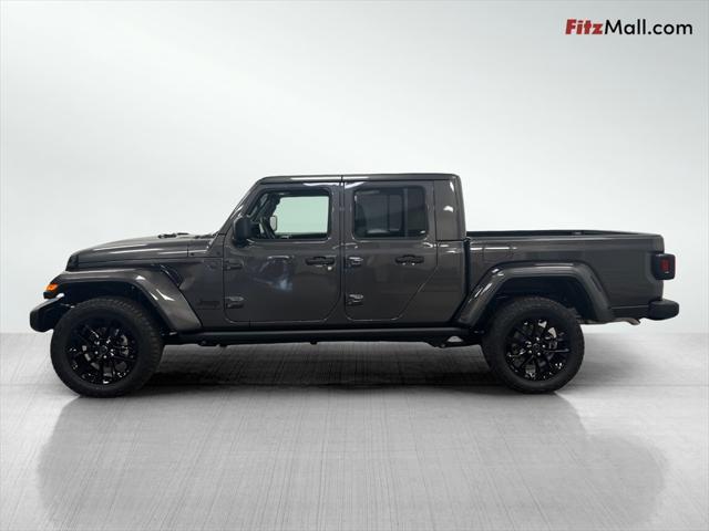 new 2025 Jeep Gladiator car, priced at $41,914